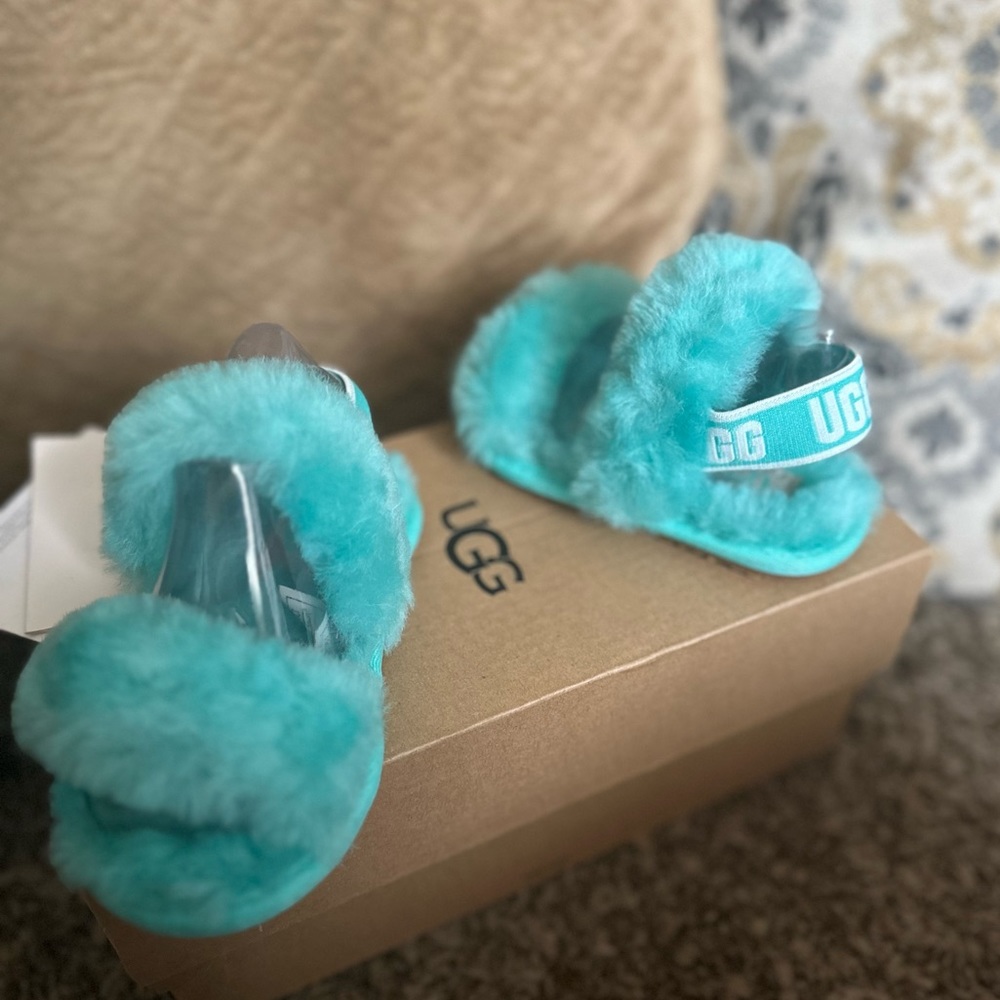Toddler UGG sandals